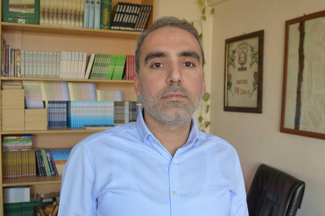 "Sahabeler iyi tanınmalı iyi bilinmeli ve örnek alınmalıdır" "Sahabeler iyi tanınmalı iyi bilinmeli ve örnek alınmalıdır"